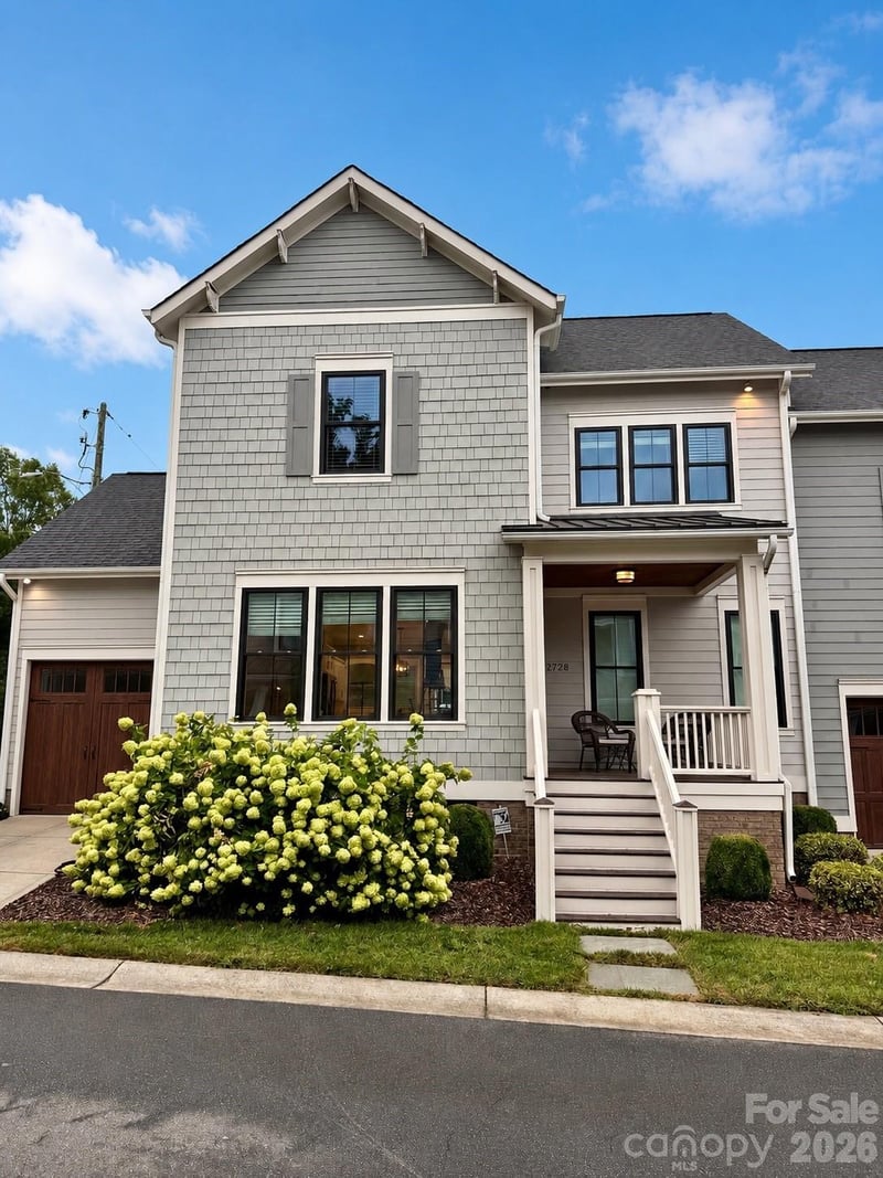 2728 Kilgo Way, Charlotte, NC - 4 beds, 2.5 baths, 2,061 sqft - $750,000