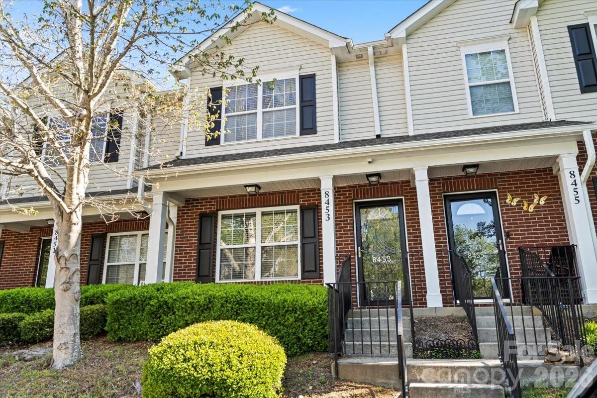 8453 Big Creek Court, Charlotte, NC. property listing photo