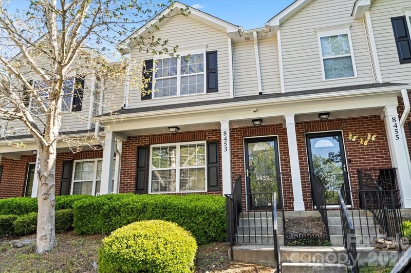 8453 Big Creek Court, Charlotte, NC - 2 beds, 2.5 baths, 1,257 sqft - $249,900
