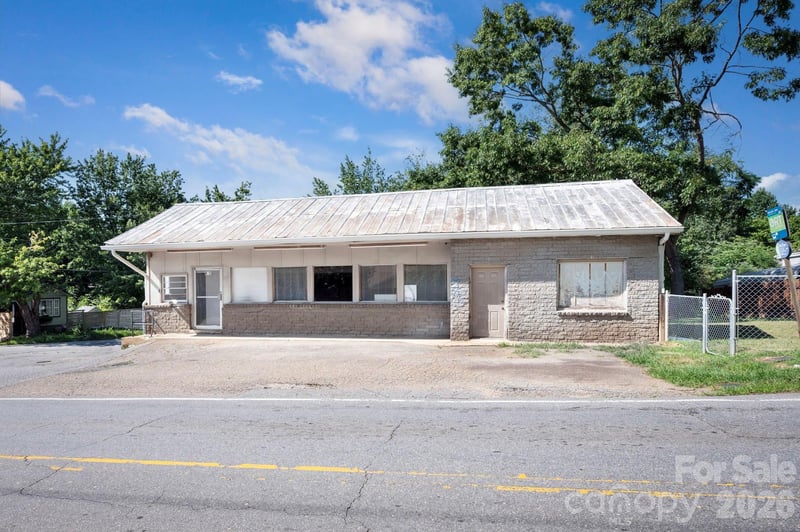 475 Deaverview Road, Asheville, NC -  - $350,000