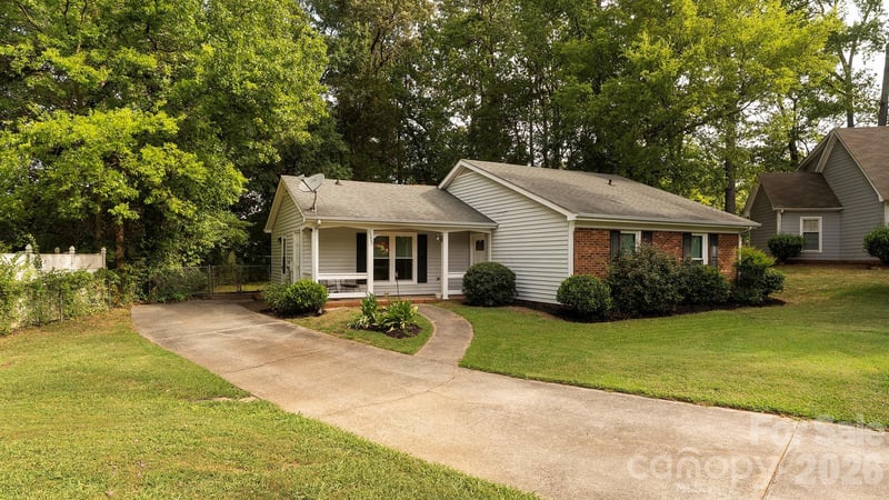 5209 Birchbark Lane, Charlotte, NC - 3 beds, 2 baths, 1,260 sqft - $320,000