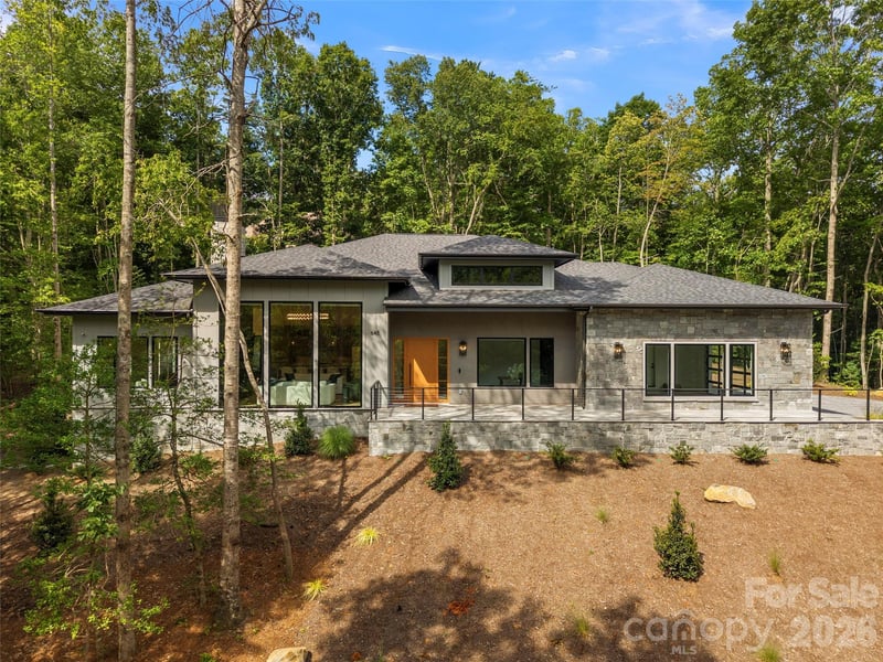645 Walnut Valley Parkway, Arden, NC - 3 beds, 3.5 baths, 4,093 sqft - $2,950,000