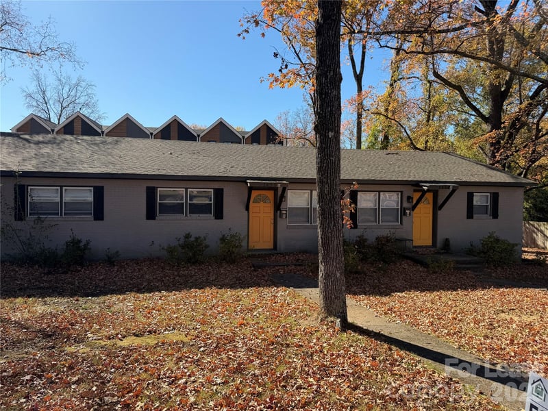 1458 Anderson Street B, Charlotte, NC - 2 beds, 1 bath - $1,420
