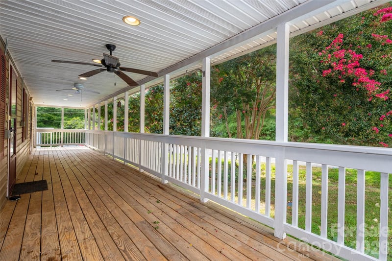 1124 Threatt Street, Lancaster, SC - 4 beds, 2 baths, 1,507 sqft - $276,000