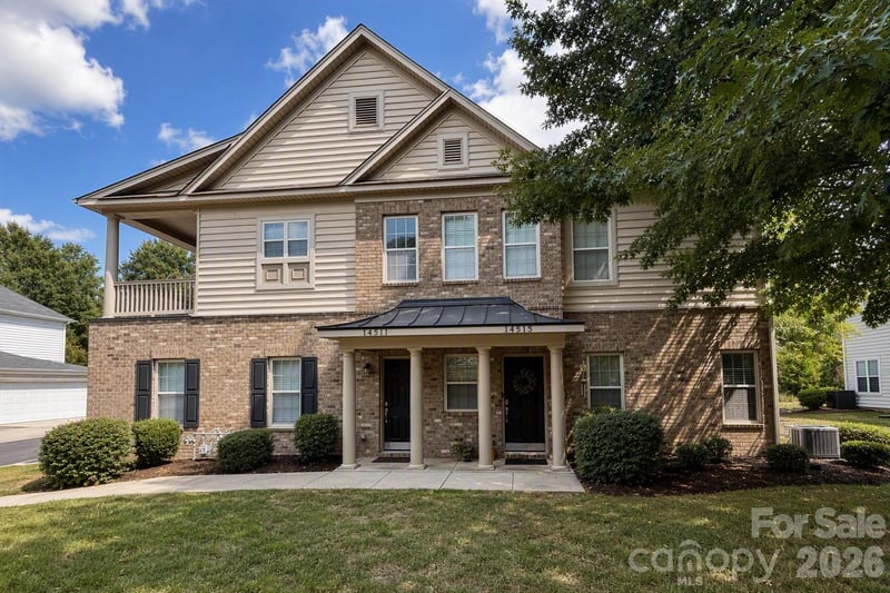 14515 Crociani Drive, Charlotte, NC - 3 beds, 2.5 baths, 1,450 sqft - $369,000
