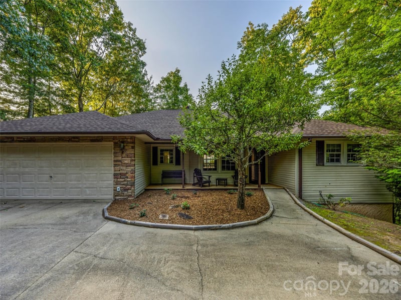20 Adohi Court, Brevard, NC - 3 beds, 2 baths, 2,765 sqft - $849,000