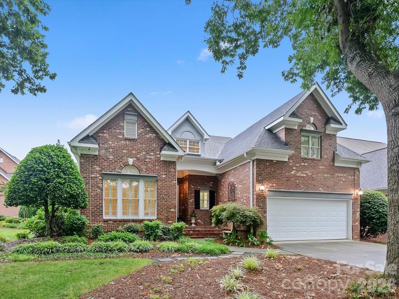 6505 Enclave Place, Charlotte, NC - 4 beds, 3 baths, 3,387 sqft - $949,000