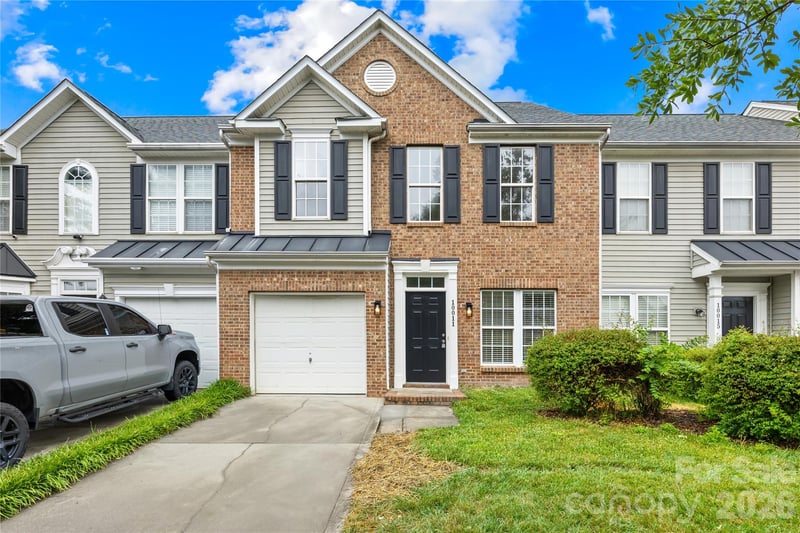 10011 Alexander Martin Avenue, Charlotte, NC - 3 beds, 2.5 baths, 1,749 sqft - $441,000