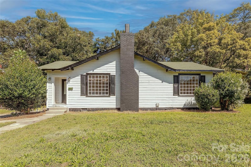 8 Bolt Drive, Shelby, NC - 2 beds, 1 bath, 1,353 sqft - $125,000
