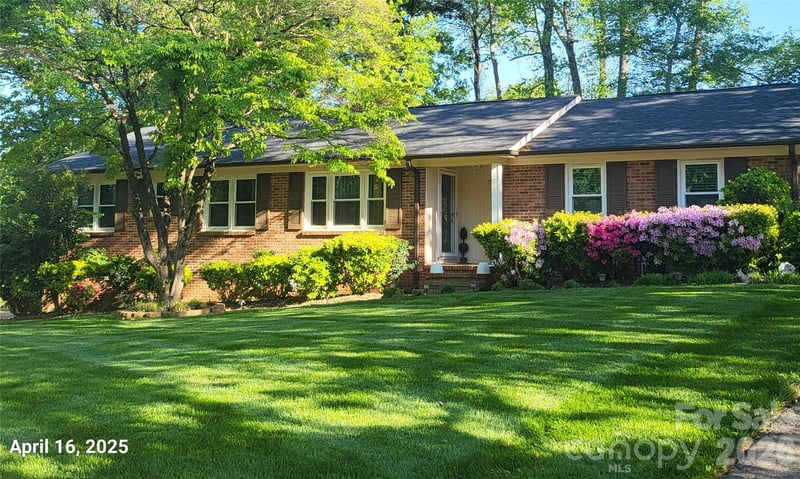 4200 Cerise Drive, Charlotte, NC - 3 beds, 2 baths, 1,800 sqft - $385,000