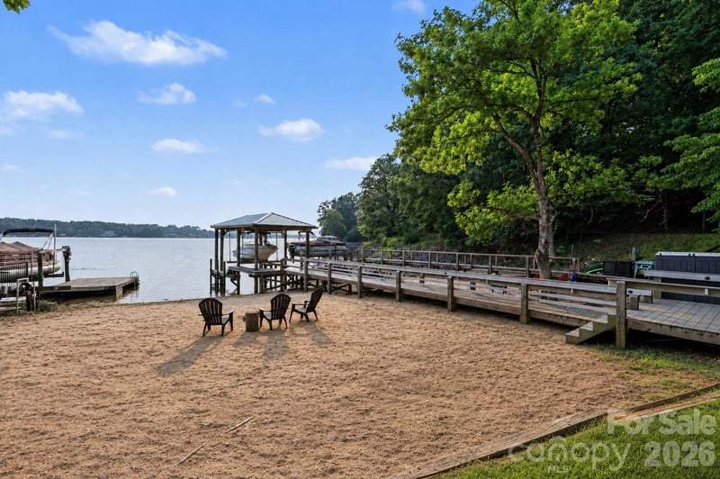 31002 Executive Point, Fort Mill, SC - 4 beds, 3 baths, 2,843 sqft - $1,425,000