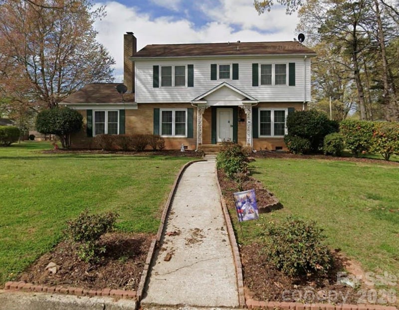 1287 Queensgate Street, Gastonia, NC - 4 beds, 2.5 baths, 2,553 sqft - $450,000