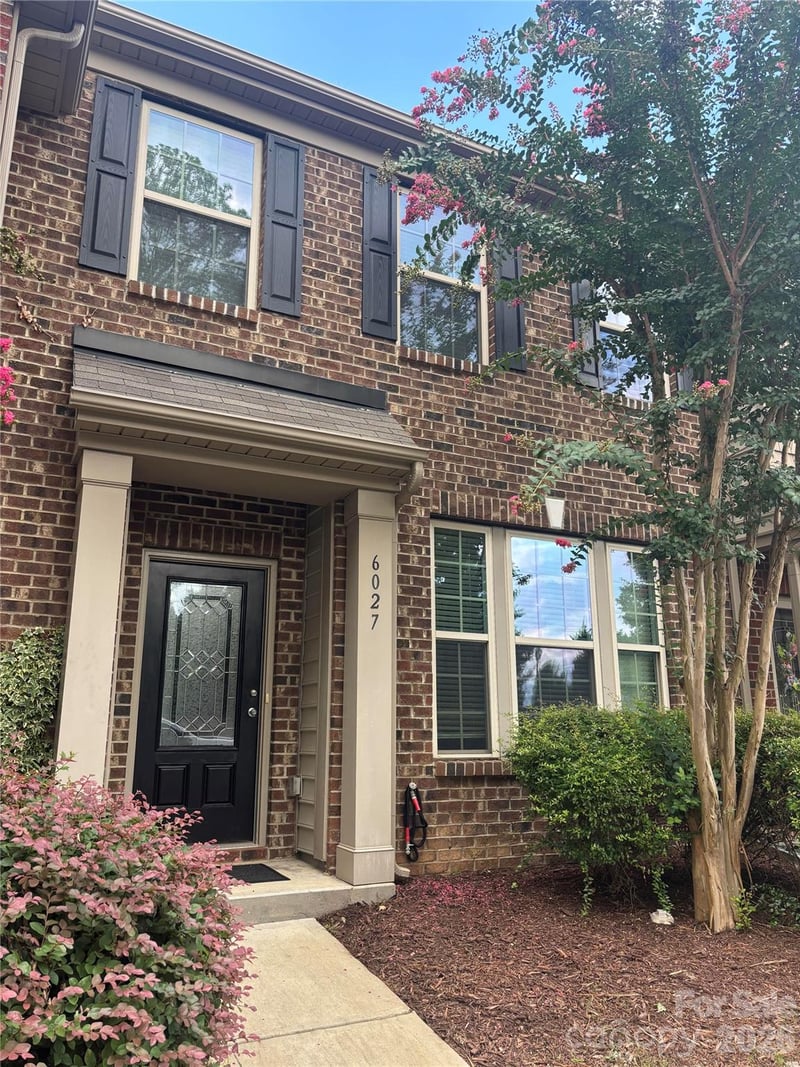 6027 Turkey Oak Lane, Indian Land, SC - 3 beds, 2.5 baths, 1,882 sqft - $354,900