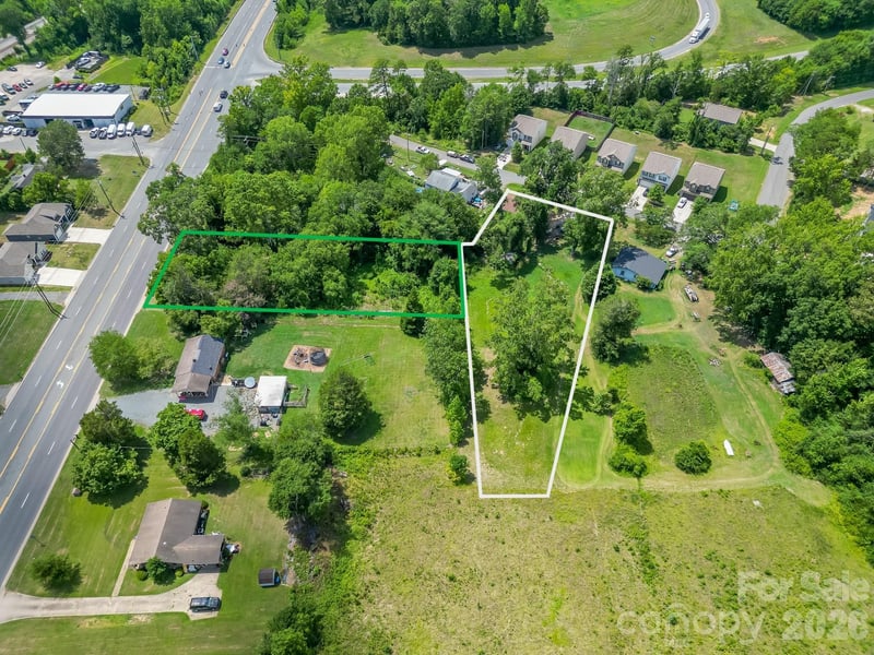 2223 Mingus Cabin Lane, Charlotte, NC - 2 beds, 1 bath, 1,000 sqft - $299,000