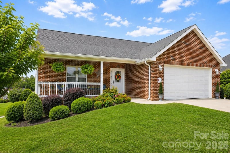 117 Richmond Court, Spindale, NC - 2 beds, 2 baths, 1,395 sqft - $379,000