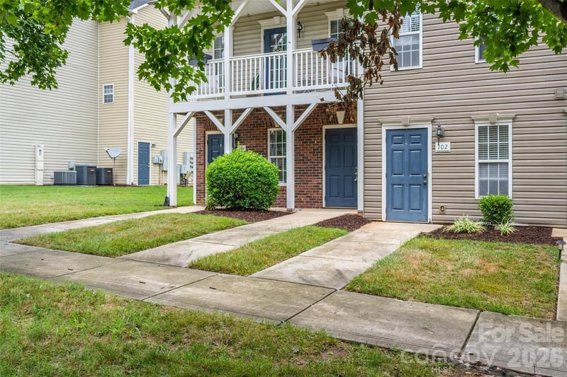 119 Steam Engine Drive Apt 101, Mooresville, NC - 1 bed, 1 bath, 608 sqft - $159,000
