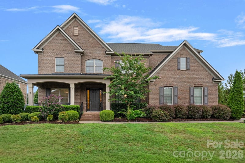 8211 Caesars Head Drive, Waxhaw, NC - 5 beds, 4.5 baths, 4,101 sqft - $890,000