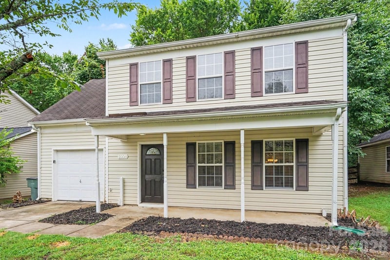 2994 Champion Lane SW, Concord, NC - 3 beds, 2.5 baths, 1,564 sqft - $314,900
