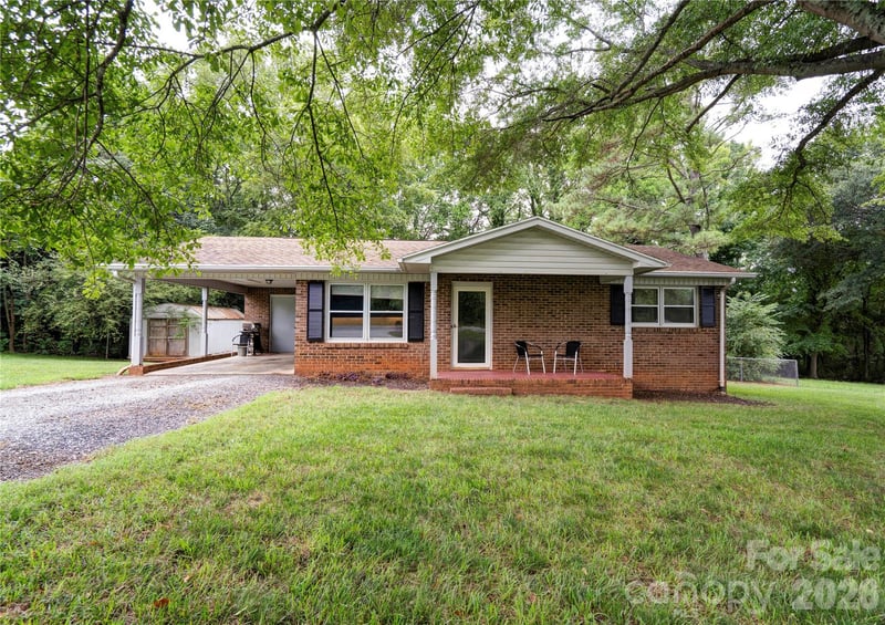 1014 Yancey Street, Shelby, NC - 2 beds, 2 baths, 987 sqft - $190,000