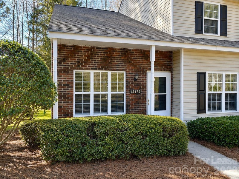 12172 Bottlebrush Place, Charlotte, NC - 3 beds, 2 baths, 1,412 sqft - $1,850