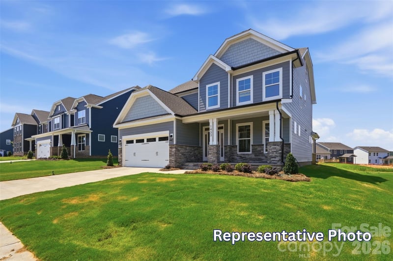 1072 Tradition Club Street, York, SC - 4 beds, 3 baths, 2,438 sqft - $459,900