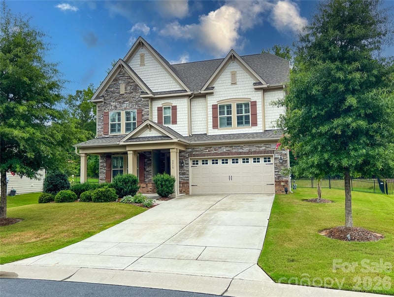 5519 Braddock Mill Way, Lancaster, SC - 5 beds, 4 baths, 3,155 sqft - $715,000