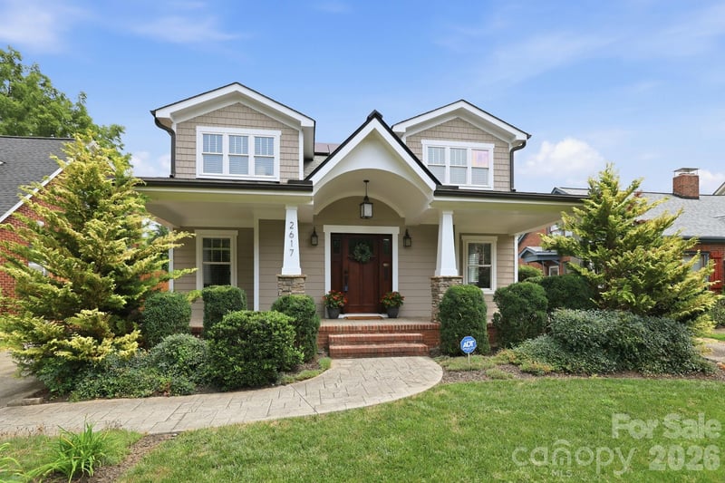 2617 Commonwealth Avenue, Charlotte, NC - 4 beds, 3.5 baths, 3,086 sqft - $1,349,000