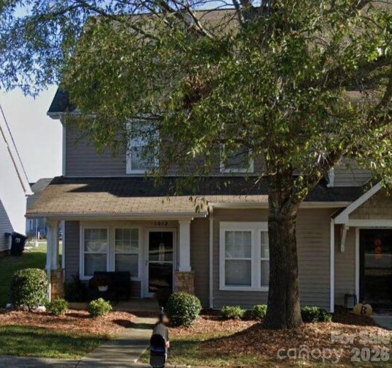 1012 Laparc Lane, Indian Trail, NC - 3 beds, 2.5 baths, 1,936 sqft - $325,000