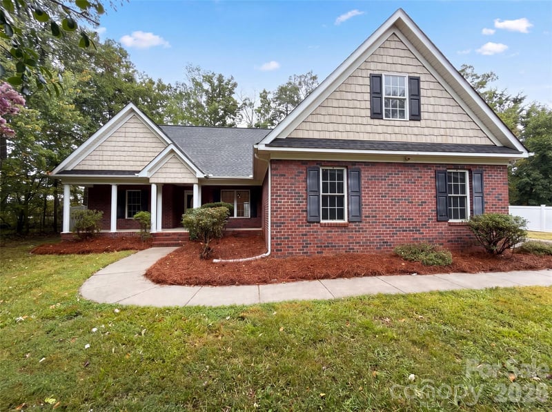 2037 Olde Towne Drive, Monroe, NC - 3 beds, 2 baths, 2,319 sqft - $416,000