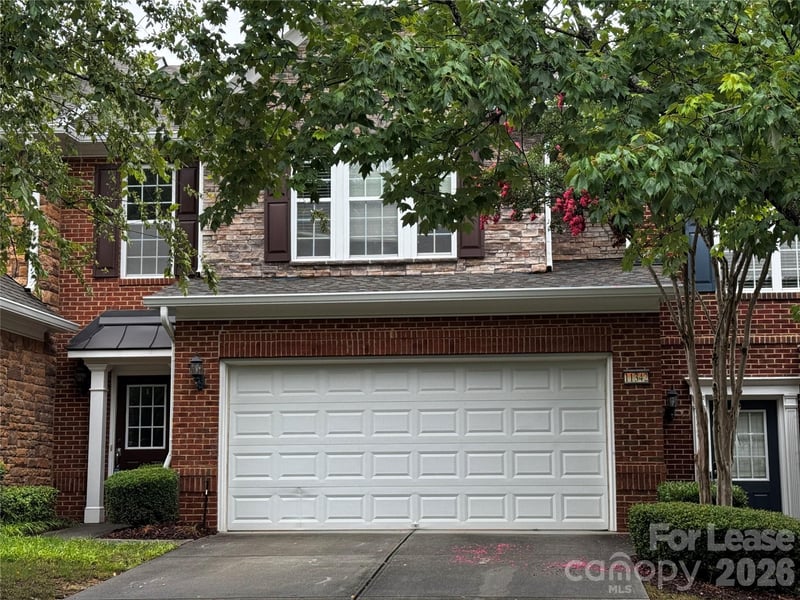11342 Cedar Walk Lane, Charlotte, NC - 3 beds, 2.5 baths, 1,810 sqft - $2,450