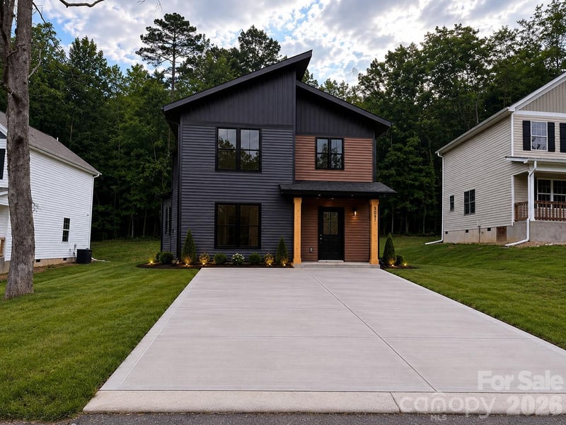 914 Taylor Street, Wingate, NC - 3 beds, 2.5 baths, 1,400 sqft - $289,999