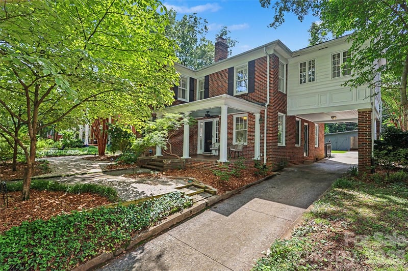 1620 Dilworth Road E, Charlotte, NC - 4 beds, 3 baths, 2,642 sqft - $1,450,000