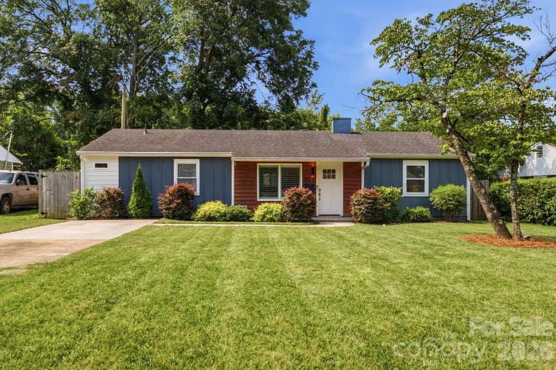 2639 Englehardt Street, Charlotte, NC - 3 beds, 2 baths, 1,294 sqft - $335,000