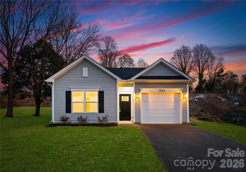 302 Starr Street, Dallas, NC - 3 beds, 2 baths, 1,190 sqft - $265,000