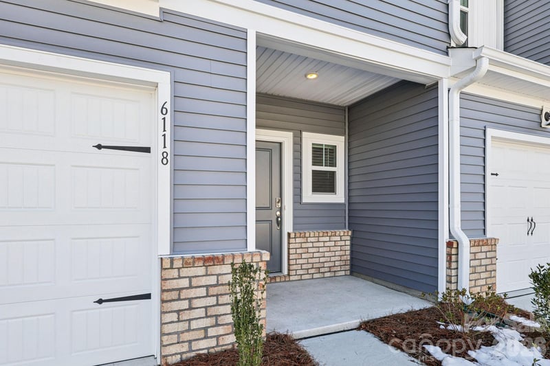 9008 Foggy Brook Loop, Charlotte, NC - 3 beds, 2.5 baths, 1,376 sqft - $295,786