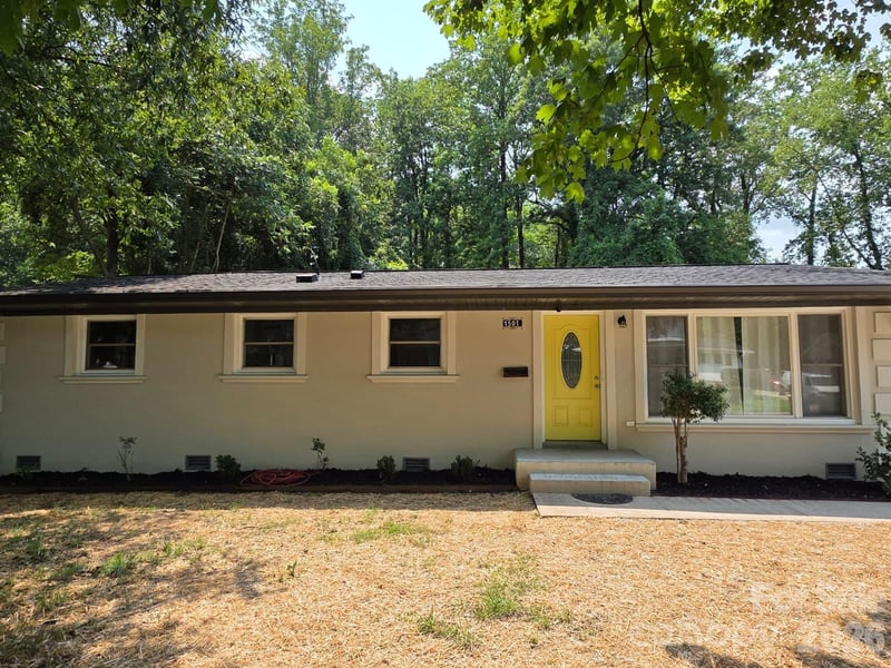 1501 VANCOUVER Drive, Charlotte, NC - 3 beds, 1.5 baths, 1,280 sqft - $318,000
