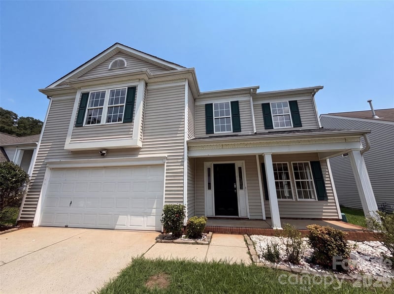 5714 Waverly Lynn Lane, Charlotte, NC - 4 beds, 2.5 baths, 1,929 sqft - $360,000
