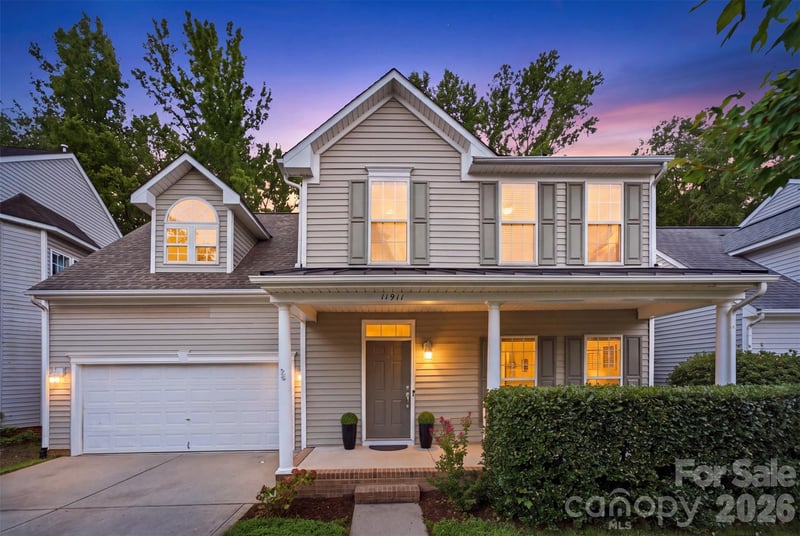 11911 Royal Castle Court, Charlotte, NC - 4 beds, 2.5 baths, 2,253 sqft - $569,000