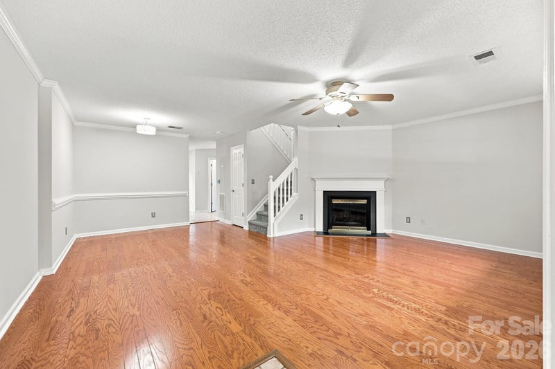 3274 Summercroft Lane, Charlotte, NC - 2 beds, 2.5 baths, 1,309 sqft - $218,000