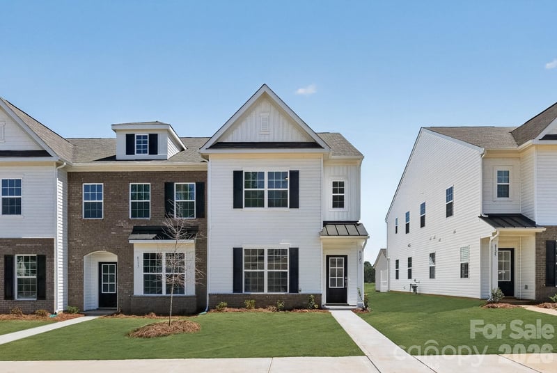 8121 McGarry Trail Apt 188, Charlotte, NC - 3 beds, 2.5 baths, 1,983 sqft - $364,000
