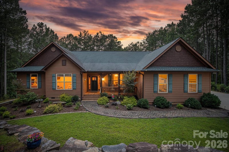 2079 Dockside Place, Connelly Springs, NC - 4 beds, 3.5 baths, 2,619 sqft - $985,000