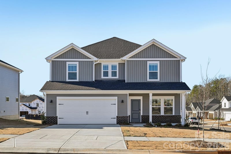 2434 Maxton Drive, Salisbury, NC - 4 beds, 2.5 baths, 2,479 sqft - $374,750