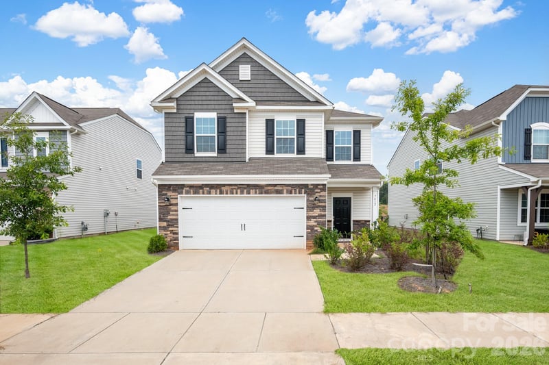 7412 Echoing Hills Lane, Maiden, NC - 4 beds, 2.5 baths, 2,205 sqft - $314,900
