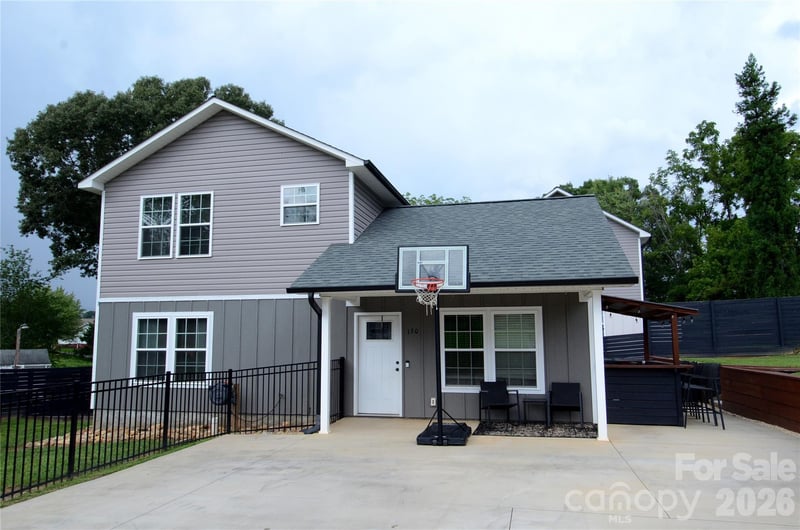 130 Bostic Street, Marion, NC - 3 beds, 2.5 baths, 1,381 sqft - $335,000