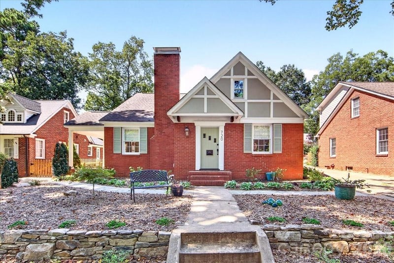720 E Park Avenue, Charlotte, NC - 3 beds, 2.5 baths, 2,090 sqft - $1,275,000