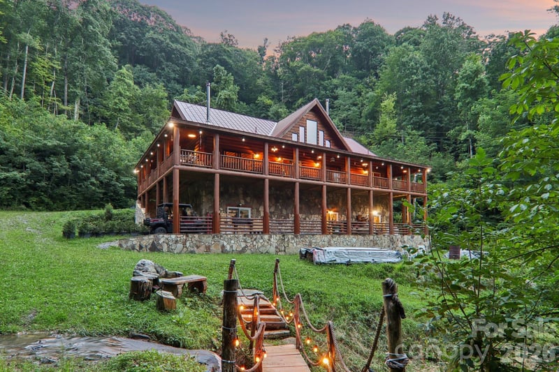 4501 Cove Creek Road, Waynesville, NC - 2 beds, 5 baths, 4,199 sqft - $1,999,000