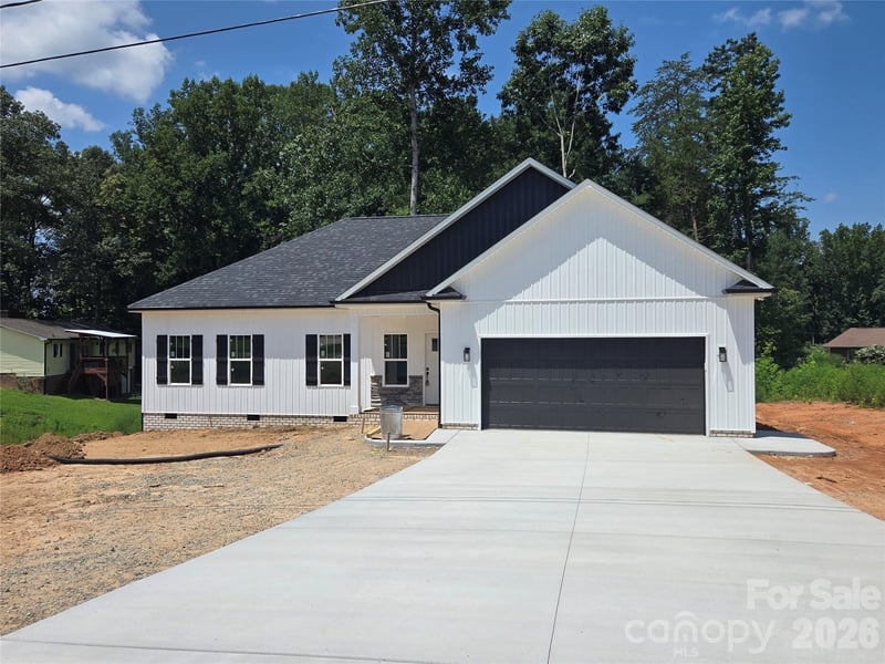 186 O Farrell Street, Winston Salem, NC - 3 beds, 2 baths, 1,515 sqft - $379,900