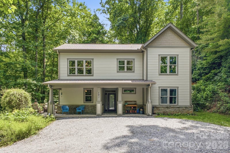 101 Reeds Creek Road, Fairview, NC - 3 beds, 2 baths, 2,610 sqft - $845,000