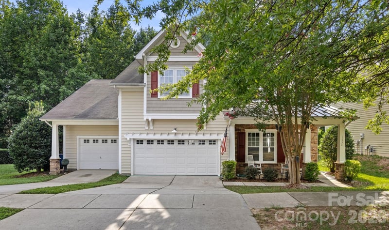 1334 Sarandon Drive, Matthews, NC - 4 beds, 3 baths, 3,059 sqft - $625,000