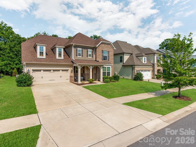 8022 Cornhill Avenue, Charlotte, NC - 4 beds, 3.5 baths, 3,128 sqft - $999,000